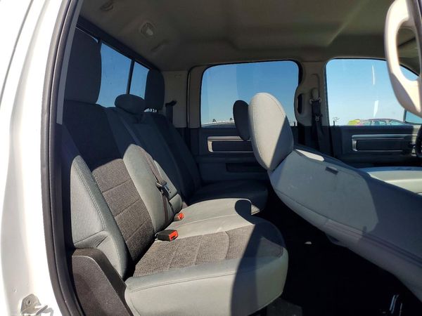 2020 RAM 1500 CLASSIC SLT
