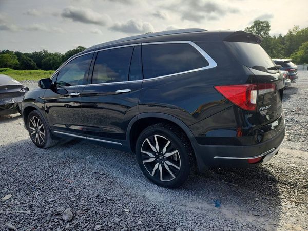 2020 HONDA PILOT