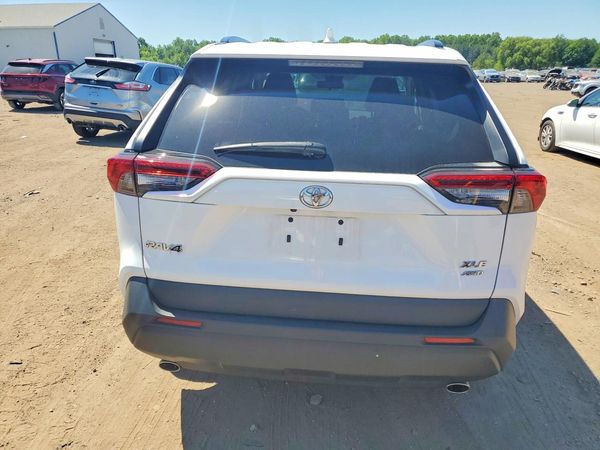 2022 TOYOTA RAV4