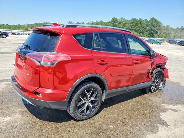 2017 TOYOTA RAV4 SE