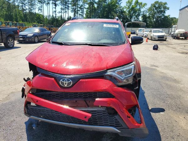 2017 TOYOTA RAV4 SE