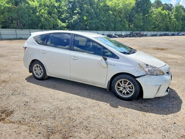 2012 TOYOTA PRIUS V TH