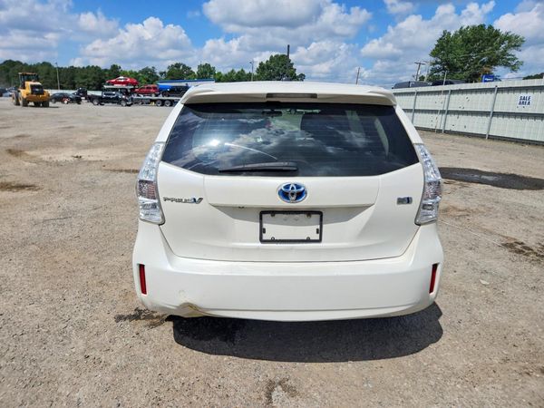 2012 TOYOTA PRIUS V TH