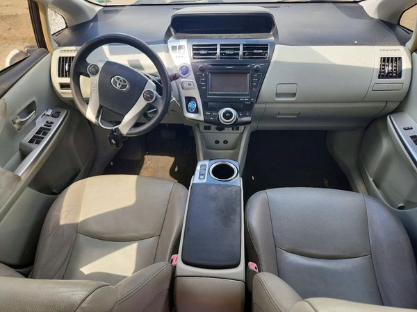 2012 TOYOTA PRIUS V TH