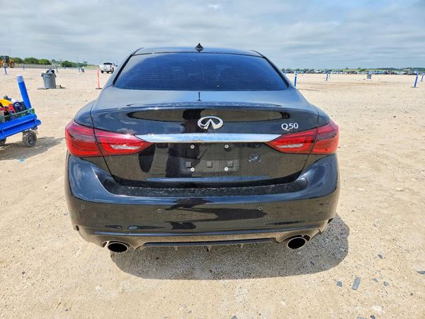2021 INFINITI Q50 LUXE