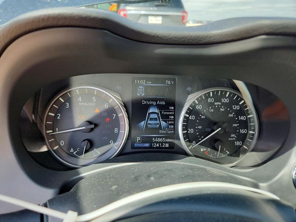 2021 INFINITI Q50 LUXE