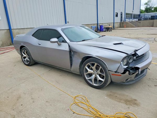 2015 DODGE CHALLENGER SXT Plus