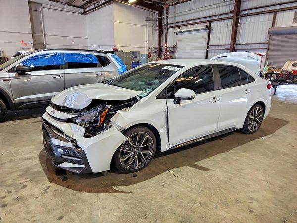 2022 TOYOTA COROLLA