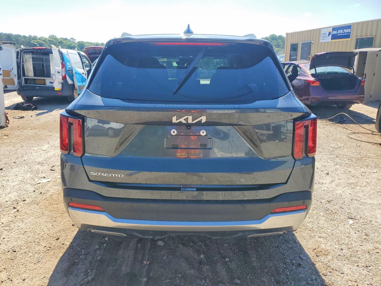 2024 KIA SORENTO S