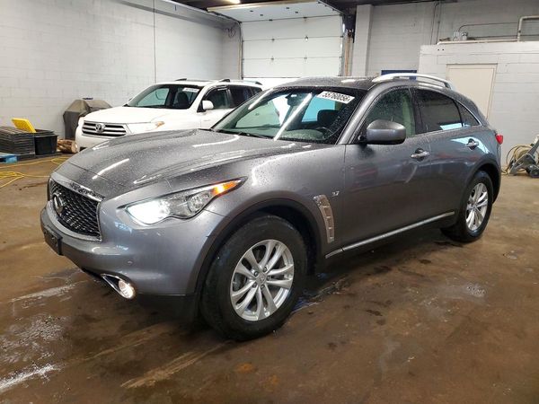 2017 INFINITI QX70