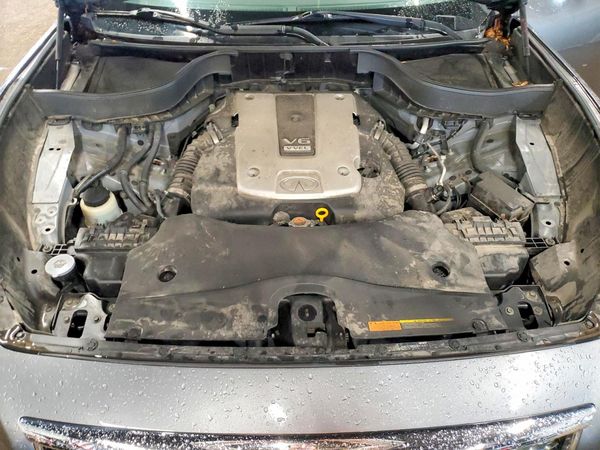 2017 INFINITI QX70