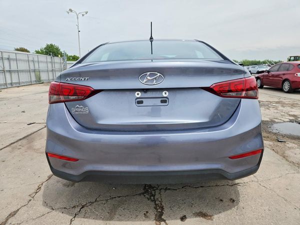 2018 HYUNDAI ACCENT SE and SEL