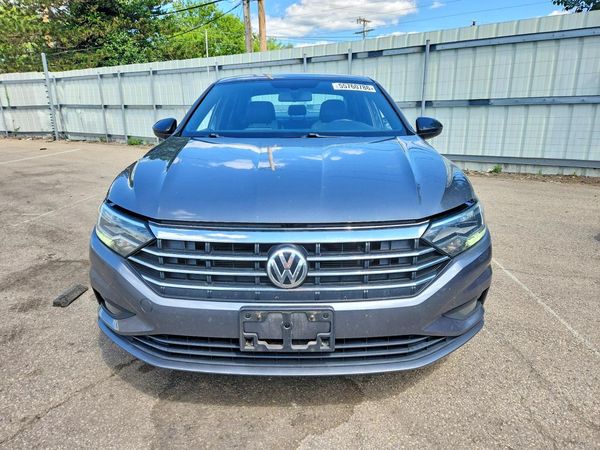 2019 VOLKSWAGEN JETTA