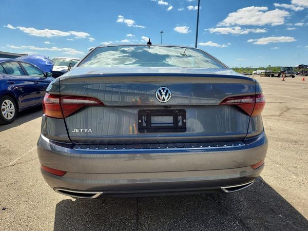2019 VOLKSWAGEN JETTA