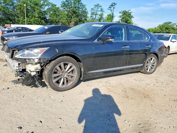 2016 LEXUS LS 460