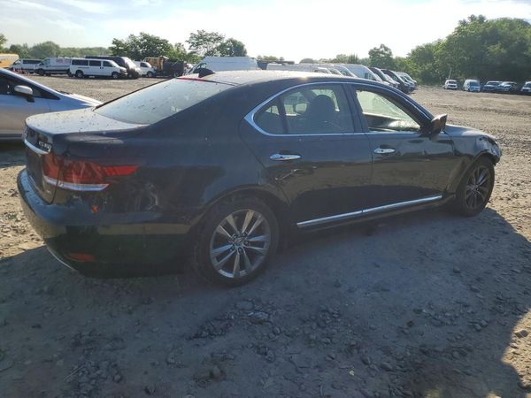2016 LEXUS LS 460