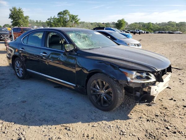 2016 LEXUS LS 460