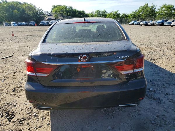 2016 LEXUS LS 460