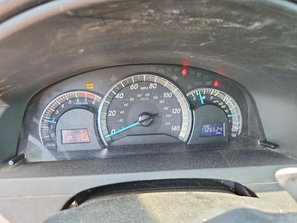 2012 TOYOTA CAMRY