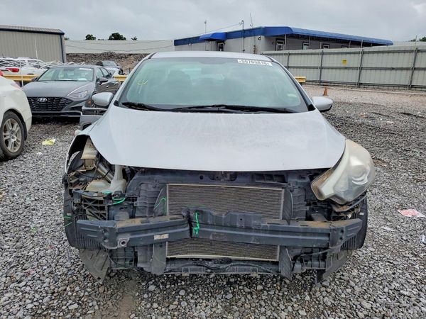 2016 KIA FORTE GL (Middle-Low Grade)