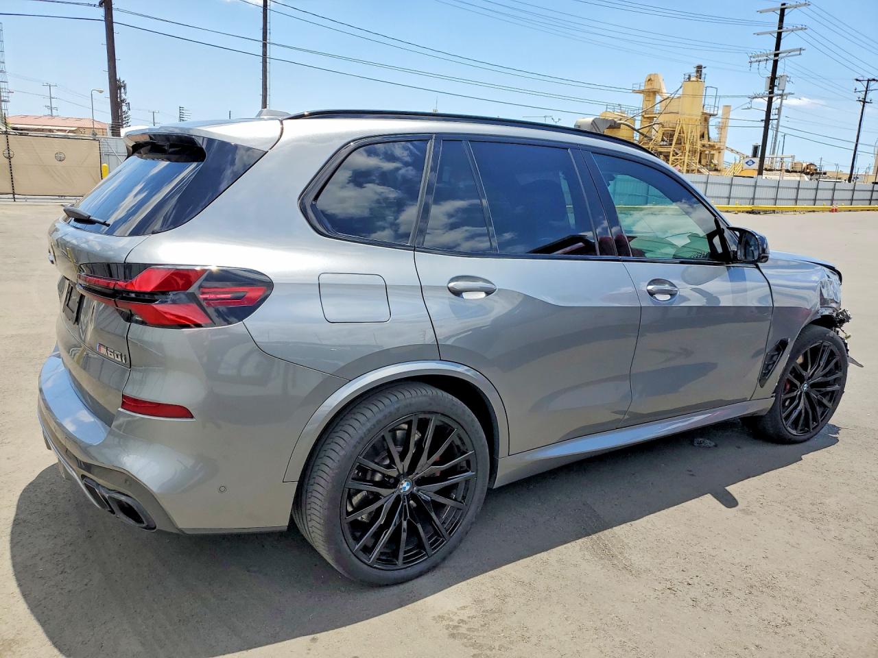 2024 BMW X5 M60i