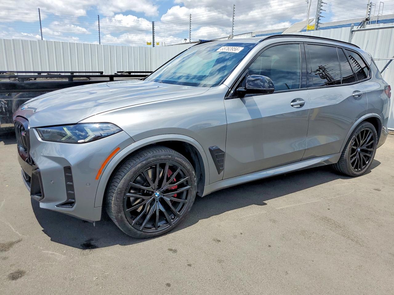 2024 BMW X5 M60i