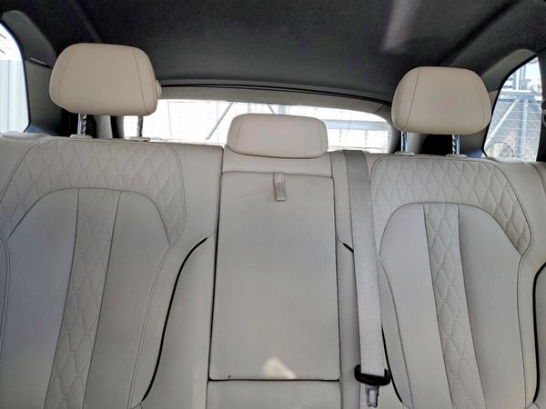 2024 BMW X5 M60i