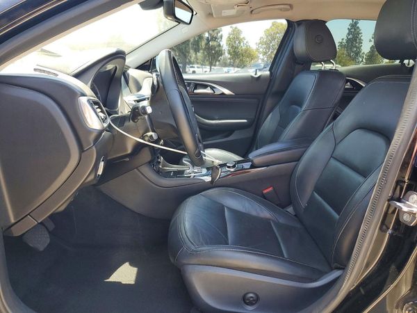2018 INFINITI QX30
