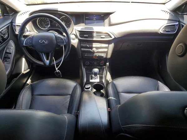 2018 INFINITI QX30