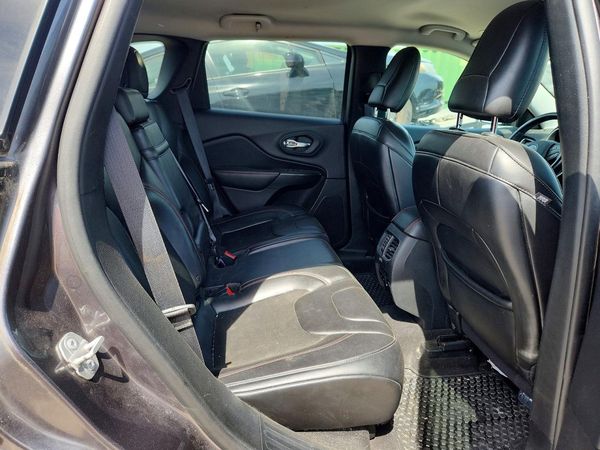 2019 JEEP CHEROKEE TRAILHAWK 4X4