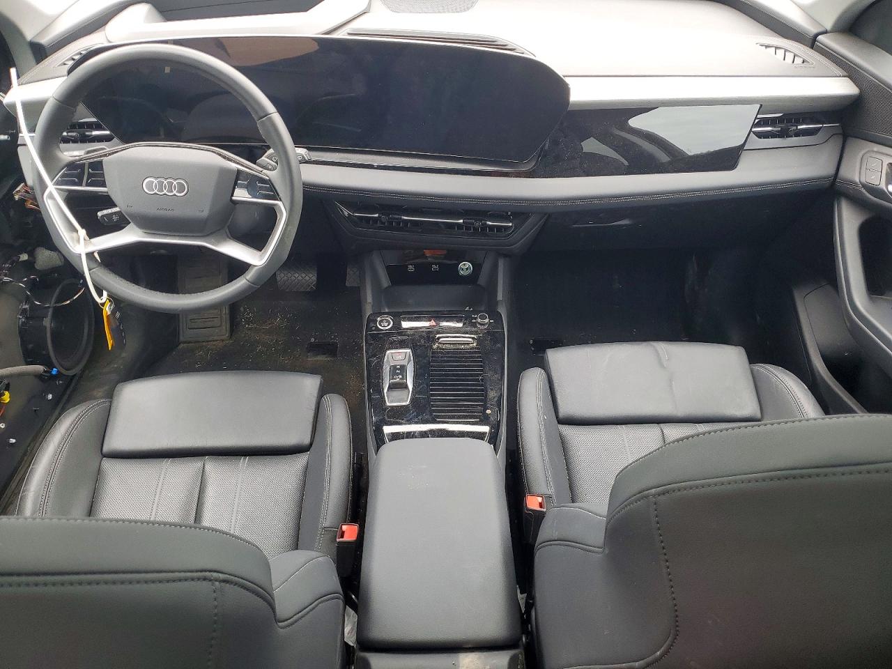 2025 AUDI Q6 E-TRON