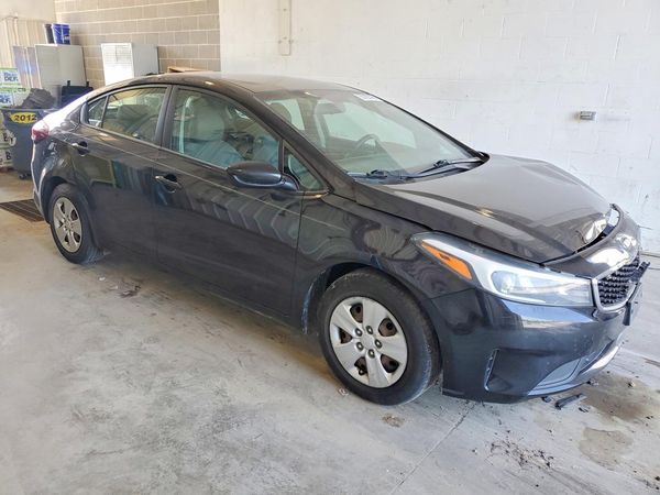2017 KIA FORTE LX Base