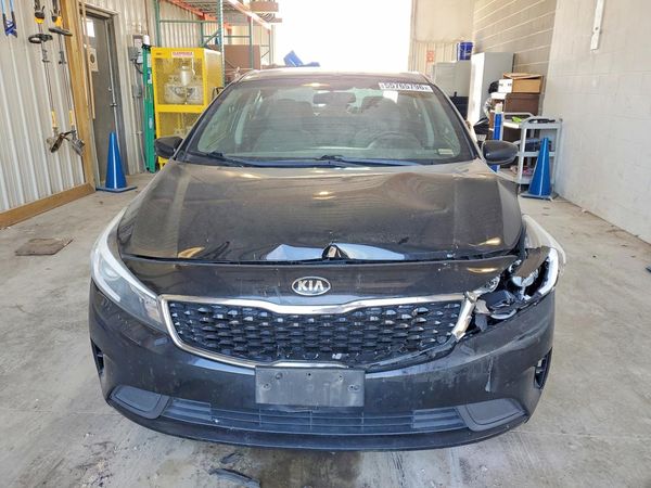2017 KIA FORTE LX Base