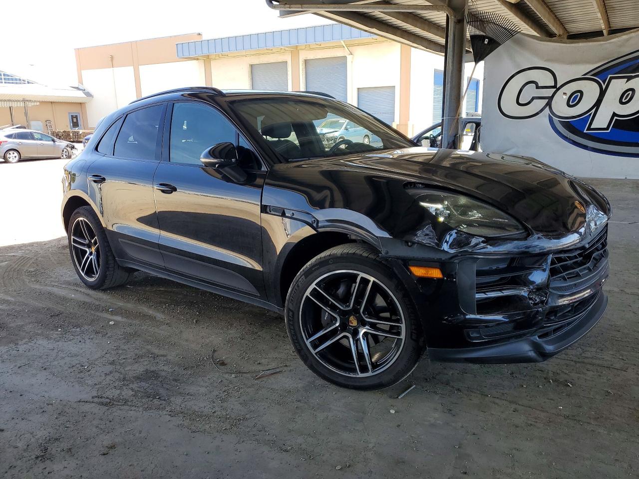 2021 PORSCHE MACAN Base