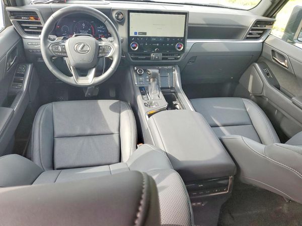 2025 LEXUS GX