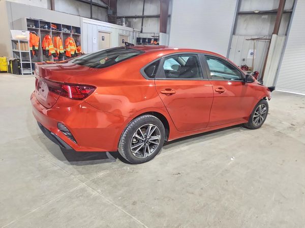 2022 KIA FORTE FE, LXS