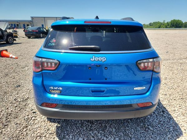 2018 JEEP COMPASS LATITUDE 4X4