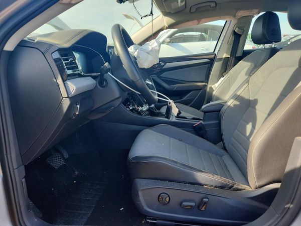 2025 VOLKSWAGEN JETTA