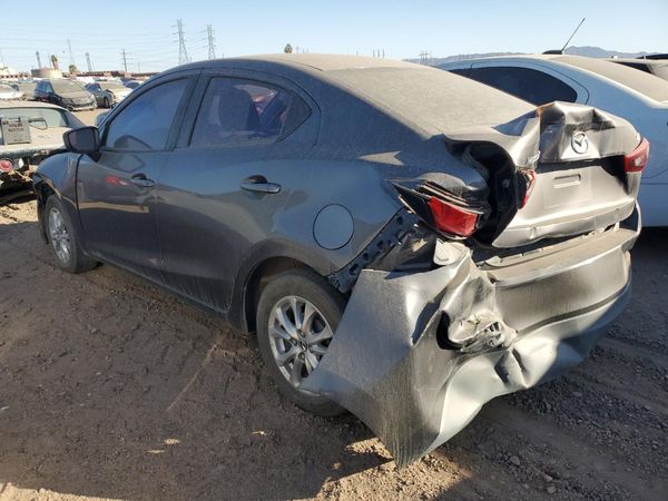 2019 MAZDA 2