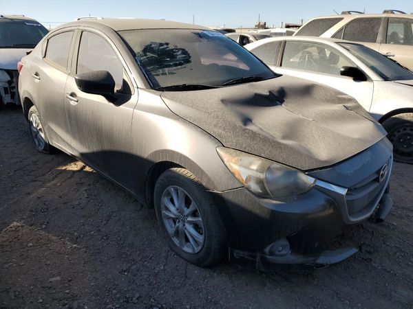 2019 MAZDA 2