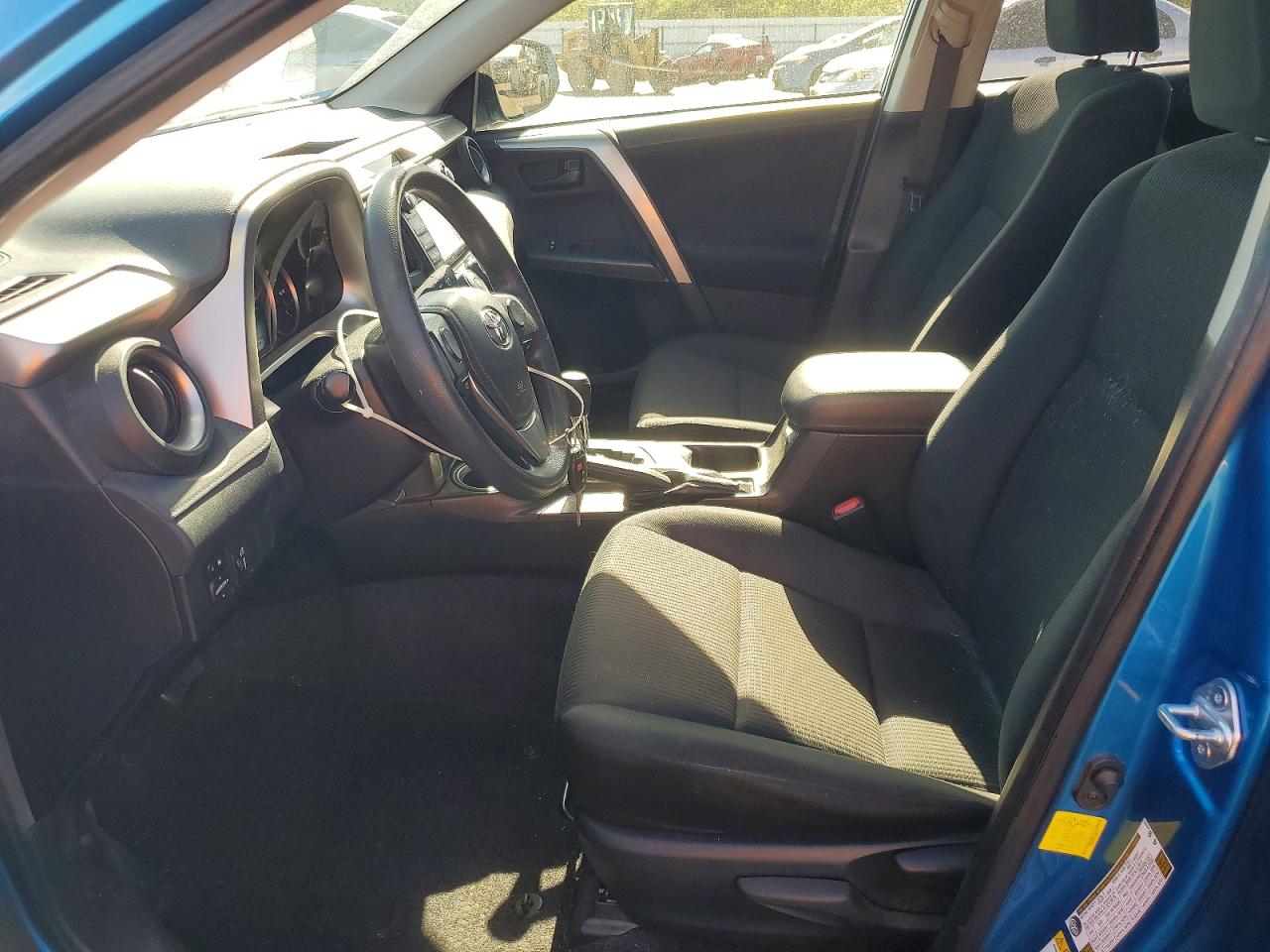 2016 TOYOTA RAV4 LE (X Grade)