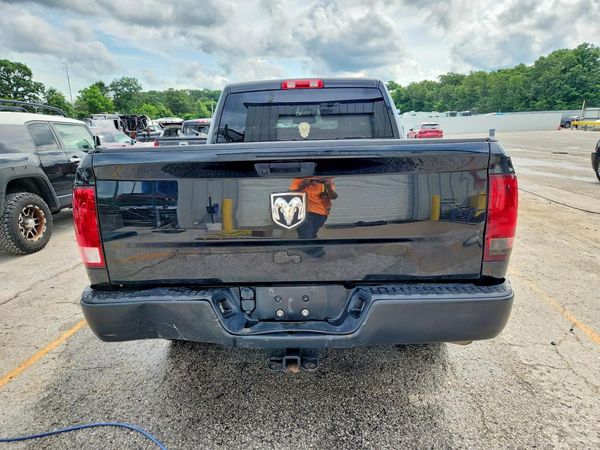 2019 RAM 1500 CLASSIC Tradesman, ST