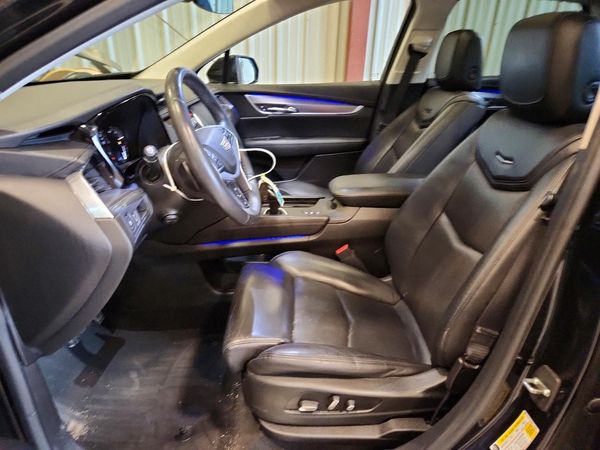2017 CADILLAC XT5 Premium Luxury