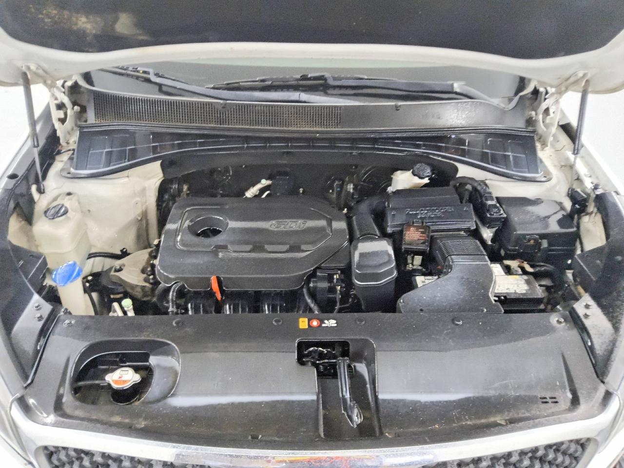 2016 KIA SORENTO L / LX