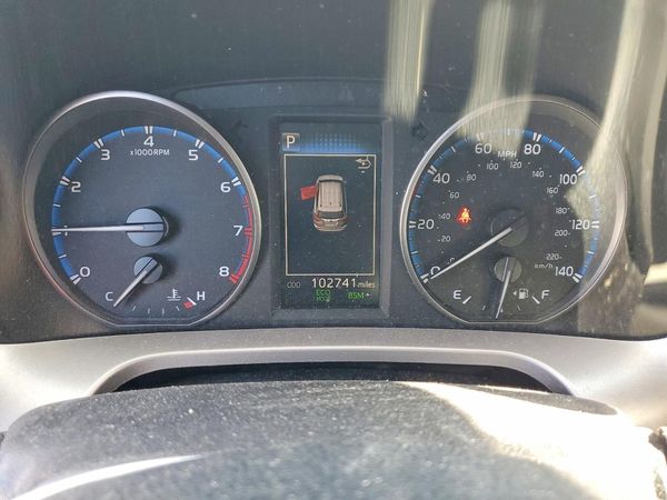2018 TOYOTA RAV4 Adventure/XLE