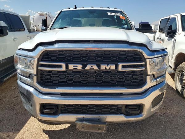 2022 RAM 3500