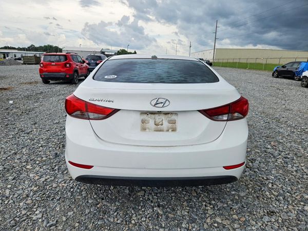 2016 HYUNDAI ELANTRA