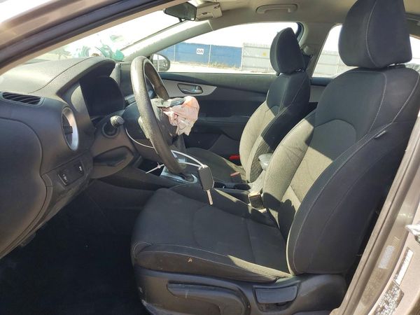 2024 KIA FORTE