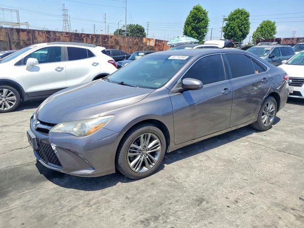 2017 TOYOTA CAMRY