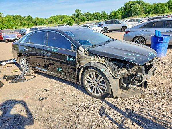 2019 CADILLAC XTS Luxury